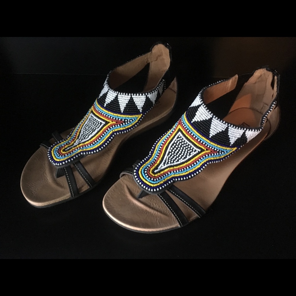 Pikolinos leather beaded Maasai sandals - Picture 5 of 9